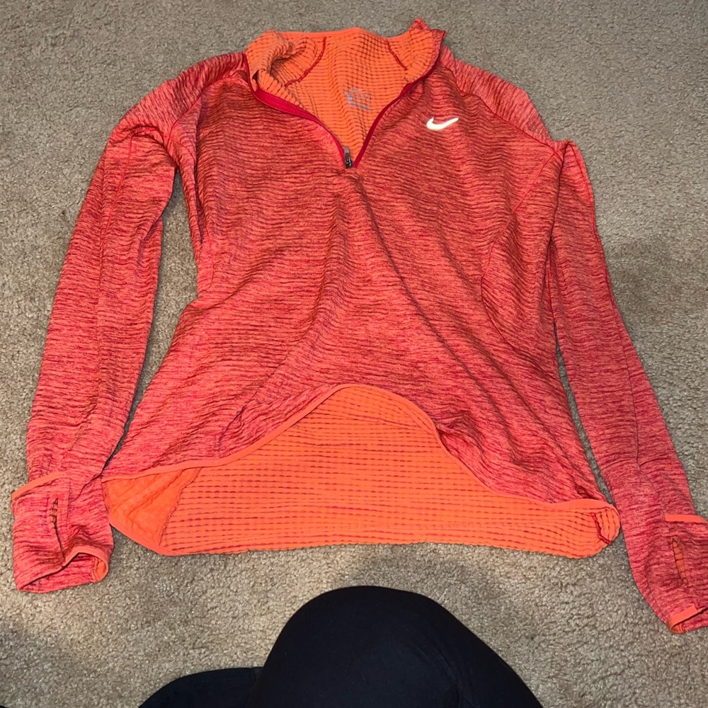 Nike pullover